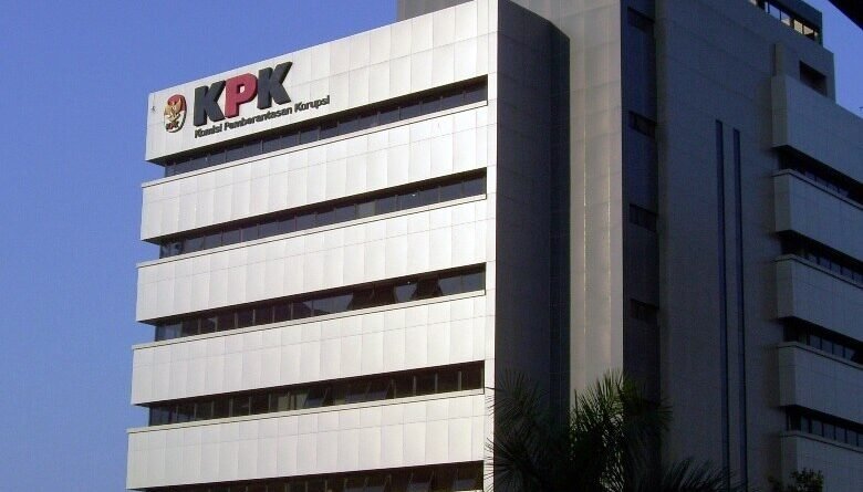 Khalid Basalamah kembalikan uang ke KPK