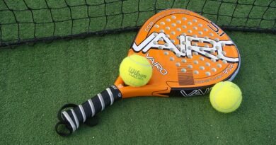 Apa Bedanya Padel dan Tenis Lapangan