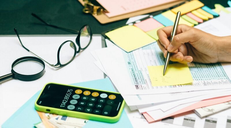 Cara Mengatur Pengeluaran Bulanan